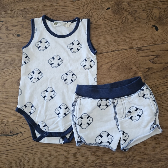 Monica + Andy Nautical Outfit Sz 6-9mo - Picture 1 of 2